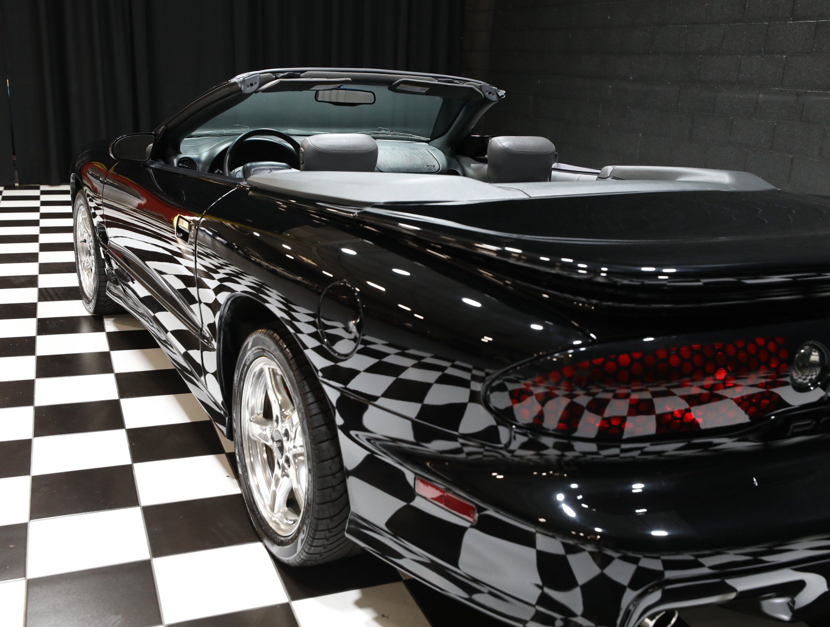 Used 1999 Pontiac Firebird Trans Am RWD image 35