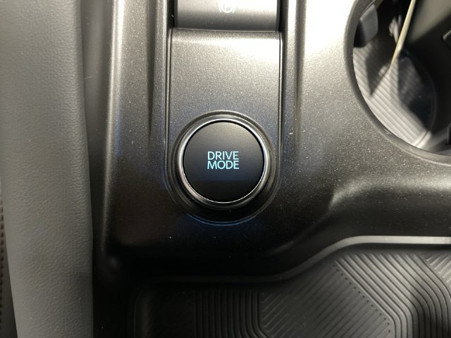 Used 2026 Ford Explorer Active w/ Active Comfort Package AWD/4WD image 34