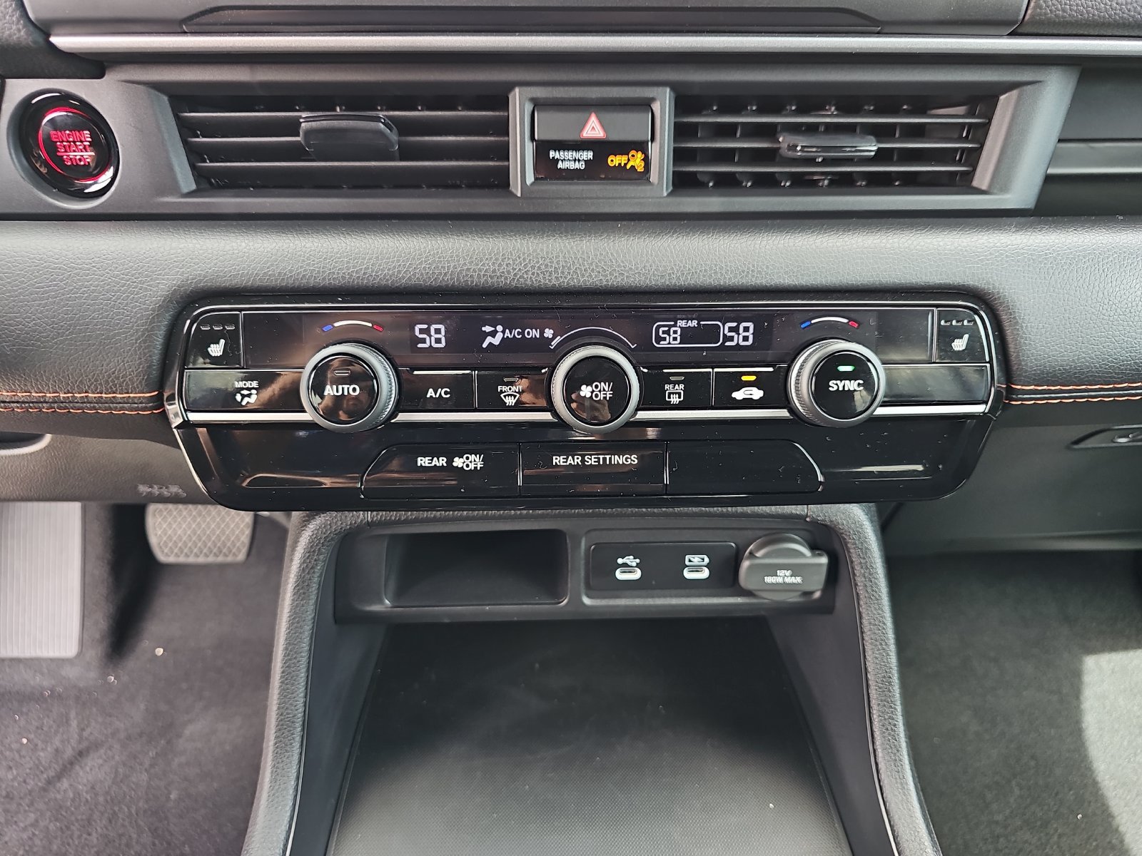 New 2026 Honda Pilot Sport image 25