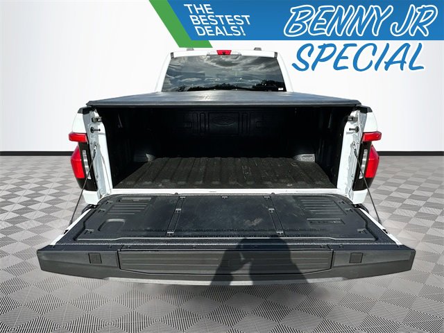 Used 2025 Ford F150 Lightning Flash image 27