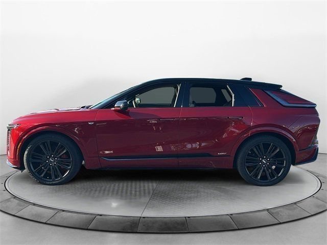 New 2026 Cadillac Lyriq V AWD/4WD image 4