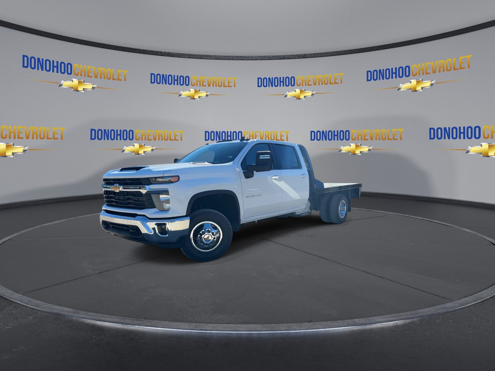 New 2026 Chevrolet Silverado 3500 LT w/ Convenience Package image 4