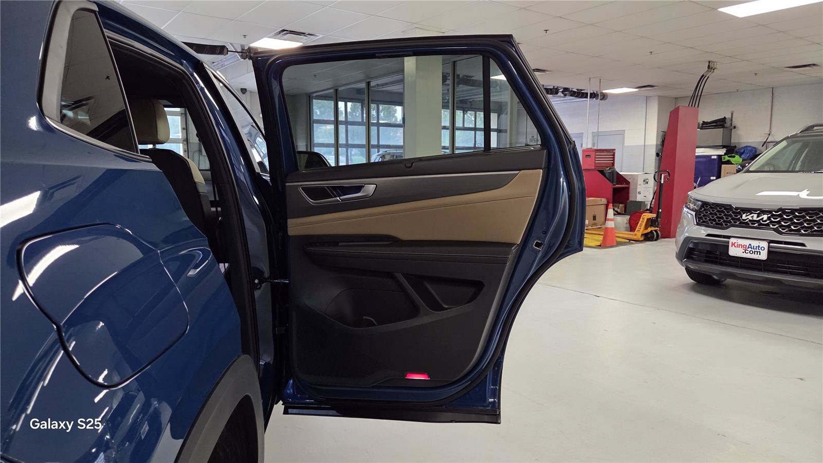 New 2026 Volkswagen Atlas Cross Sport SE AWD/4WD image 31