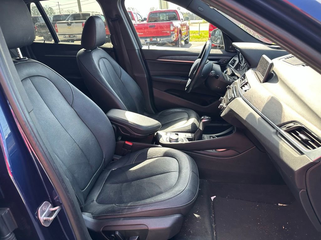 Used 2017 BMW X1 xDrive28i image 5