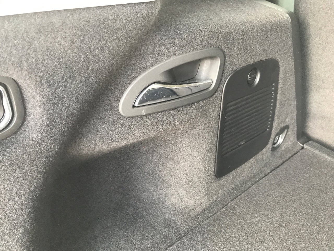 Used 2020 Buick Envision Essence image 28