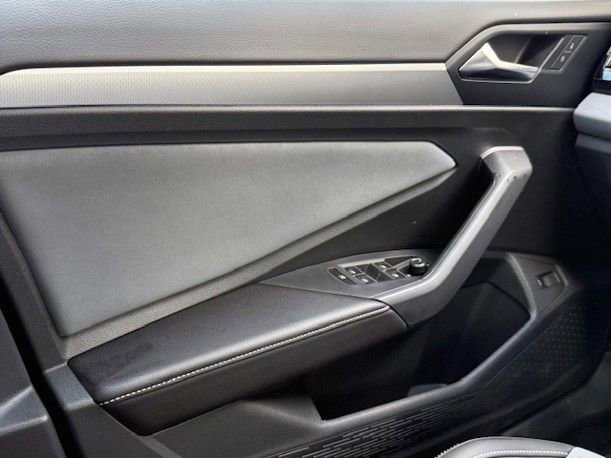 New 2026 Volkswagen Jetta SE image 29