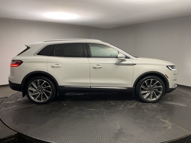 Used 2021 Lincoln Nautilus Reserve w/ Equipment Group 202A image 9