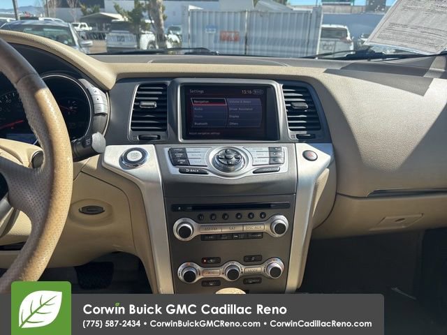 Used 2013 Nissan Murano LE w/ Platinum Pkg image 23