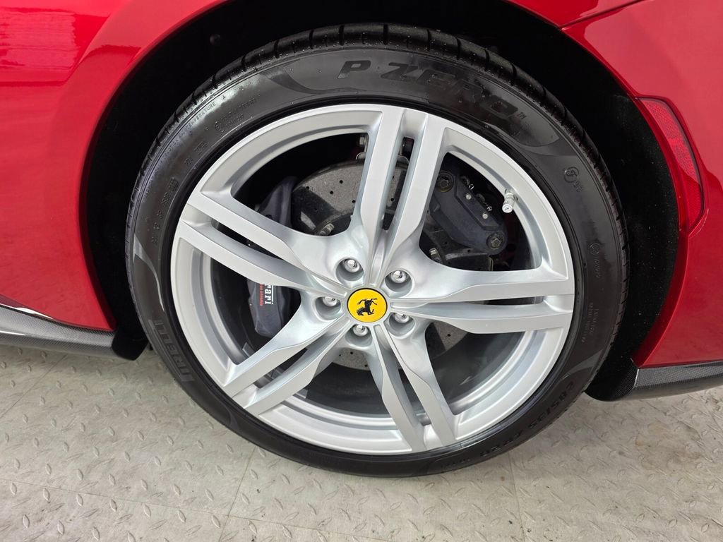 Used 2022 Ferrari Portofino M RWD image 16