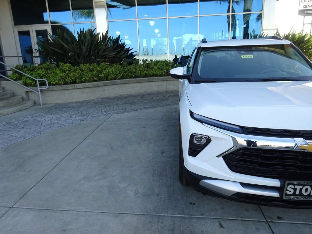 New 2026 Chevrolet TrailBlazer LT w/ Driver Confidence Package FWD image 29