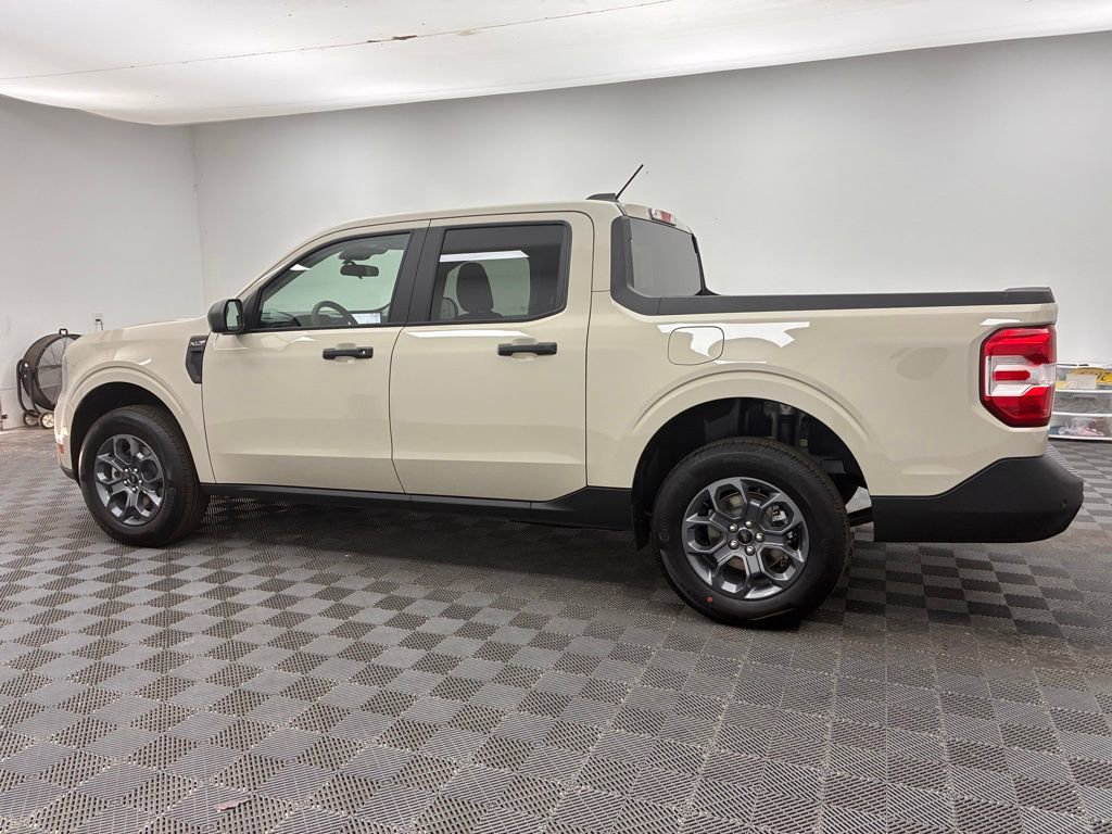 New 2025 Ford Maverick XLT w/ 4K Tow Package image 11