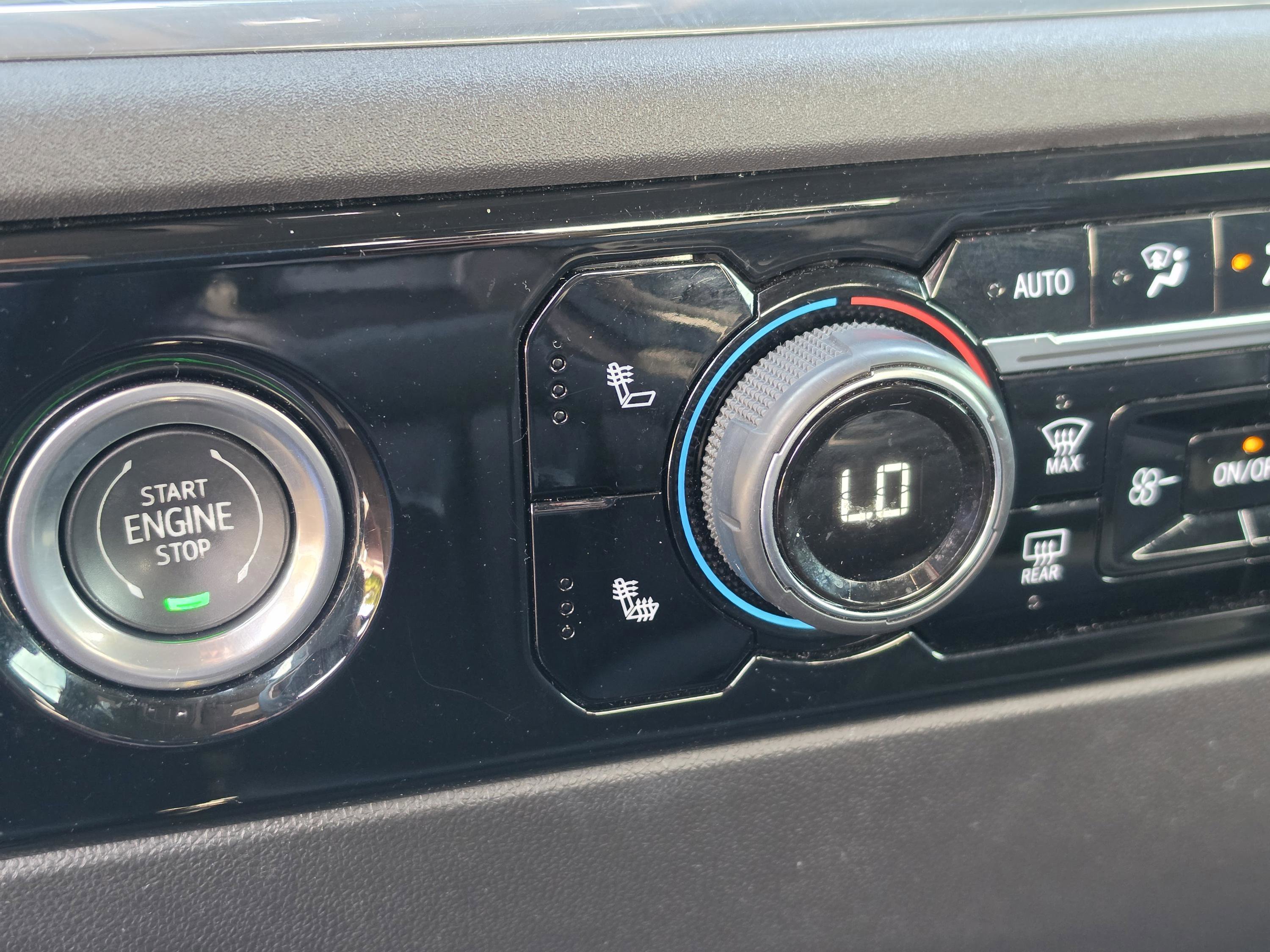 Used 2024 Chevrolet Silverado 1500 LT image 26