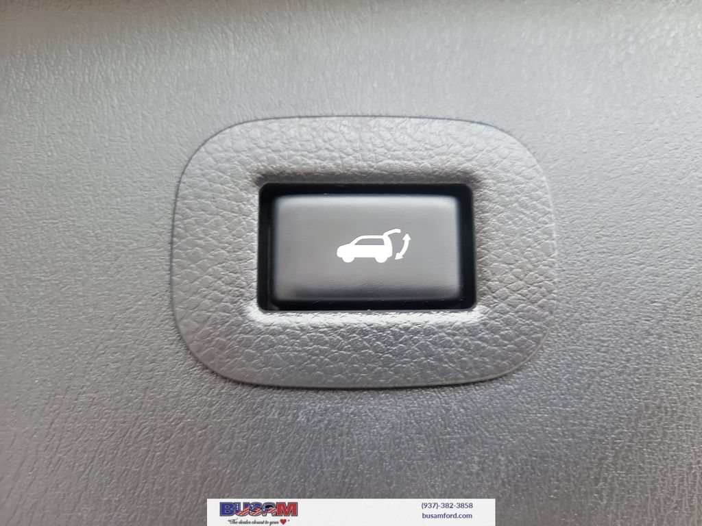 Used 2017 Nissan Armada SL w/ Moonroof Package AWD/4WD image 7