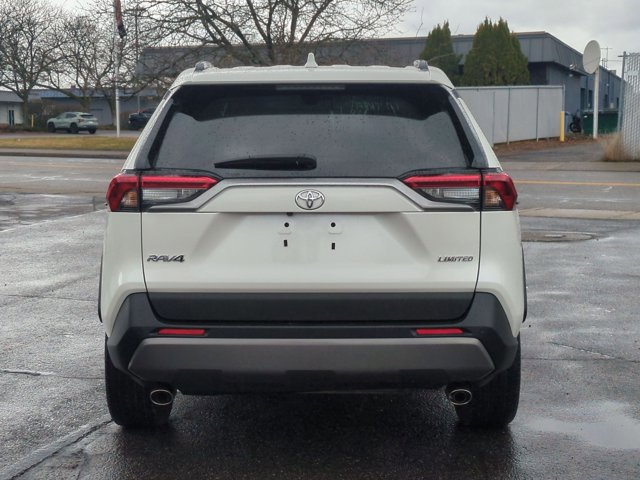Used 2021 Toyota RAV4 Limited image 8