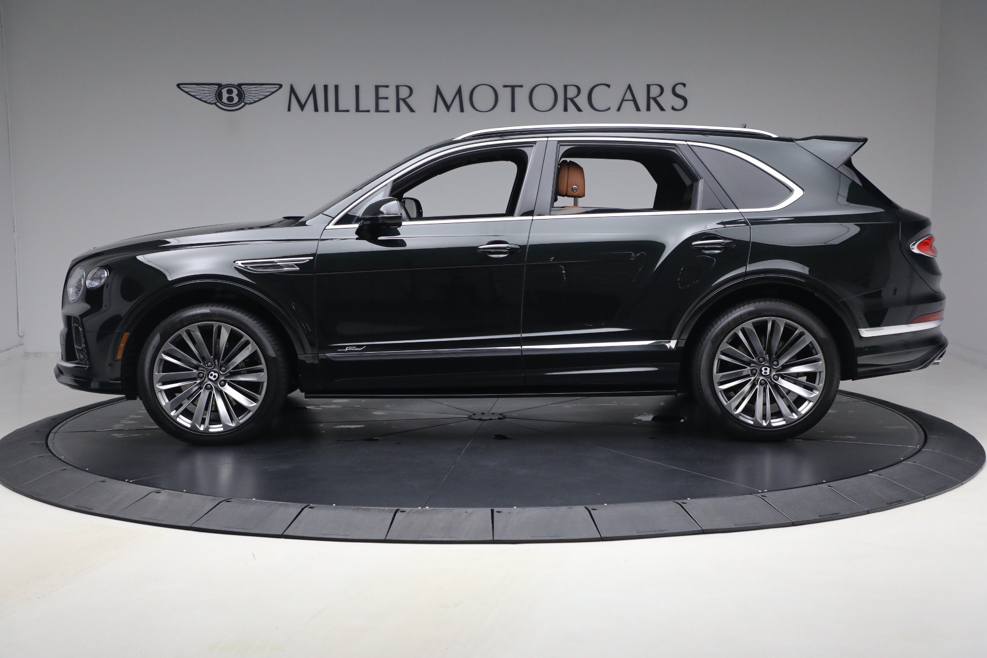 Certified 2021 Bentley Bentayga Speed AWD/4WD image 3