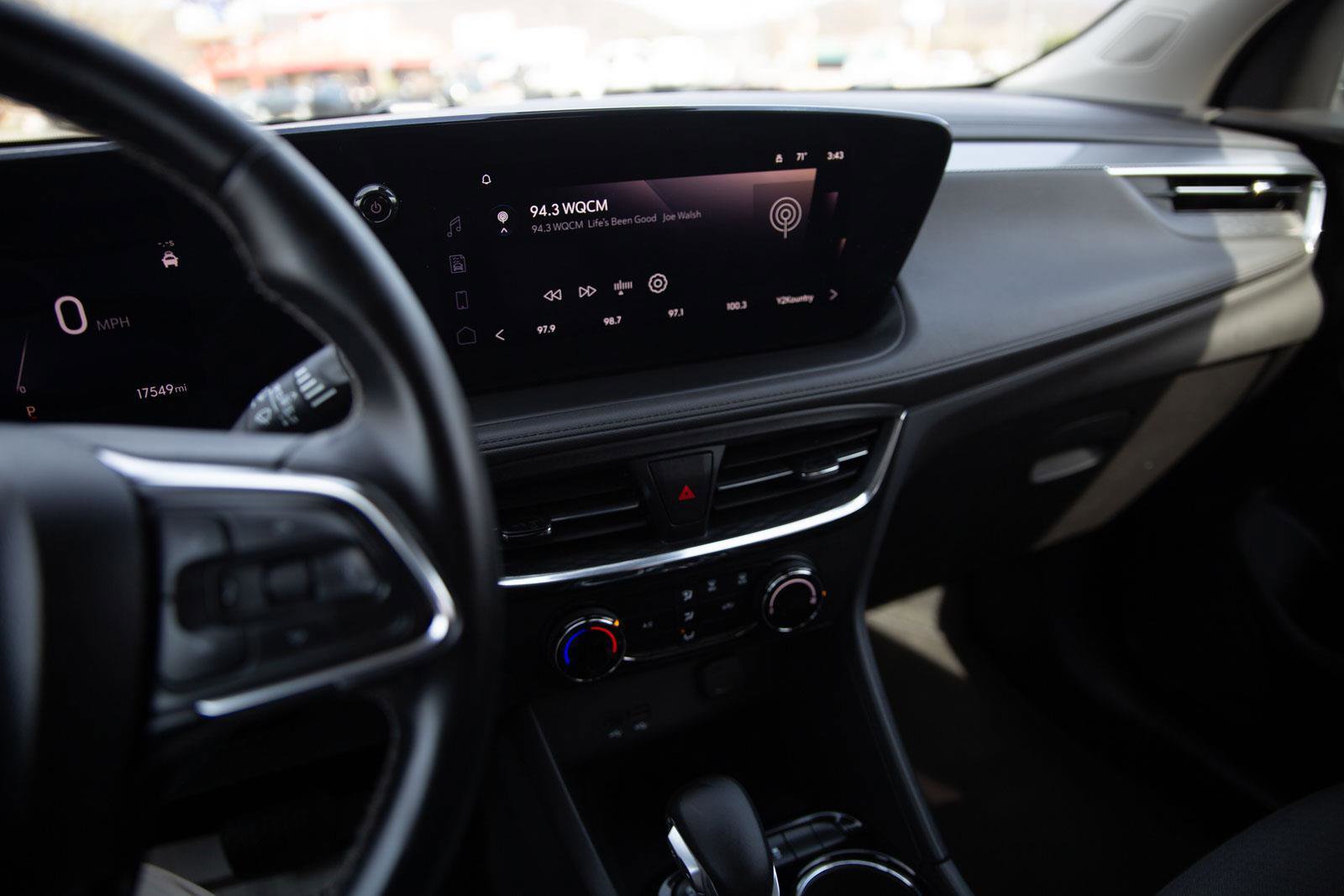 Used 2025 Buick Encore GX Preferred AWD/4WD image 8