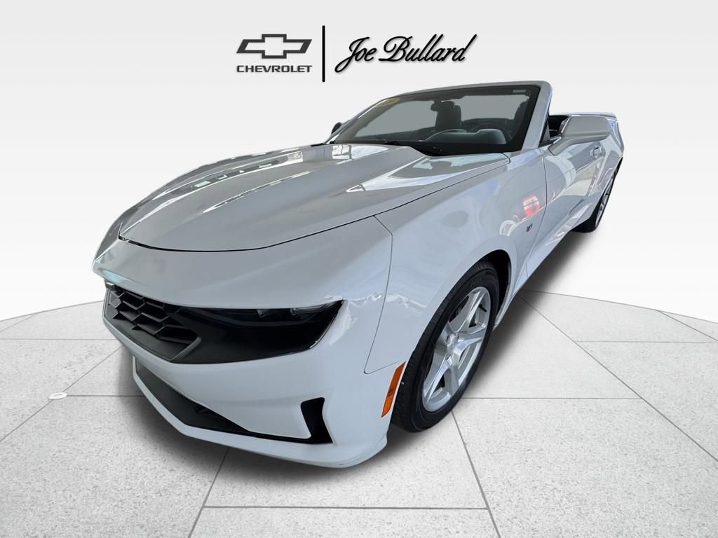 Used 2020 Chevrolet Camaro LT image 12