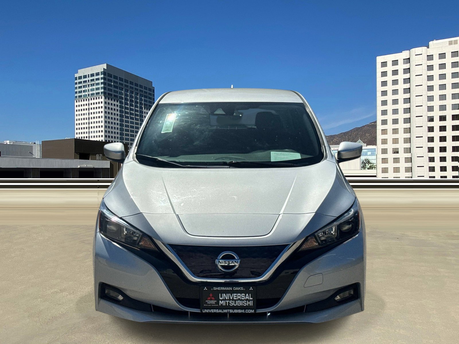 Used 2021 Nissan Leaf SV image 2