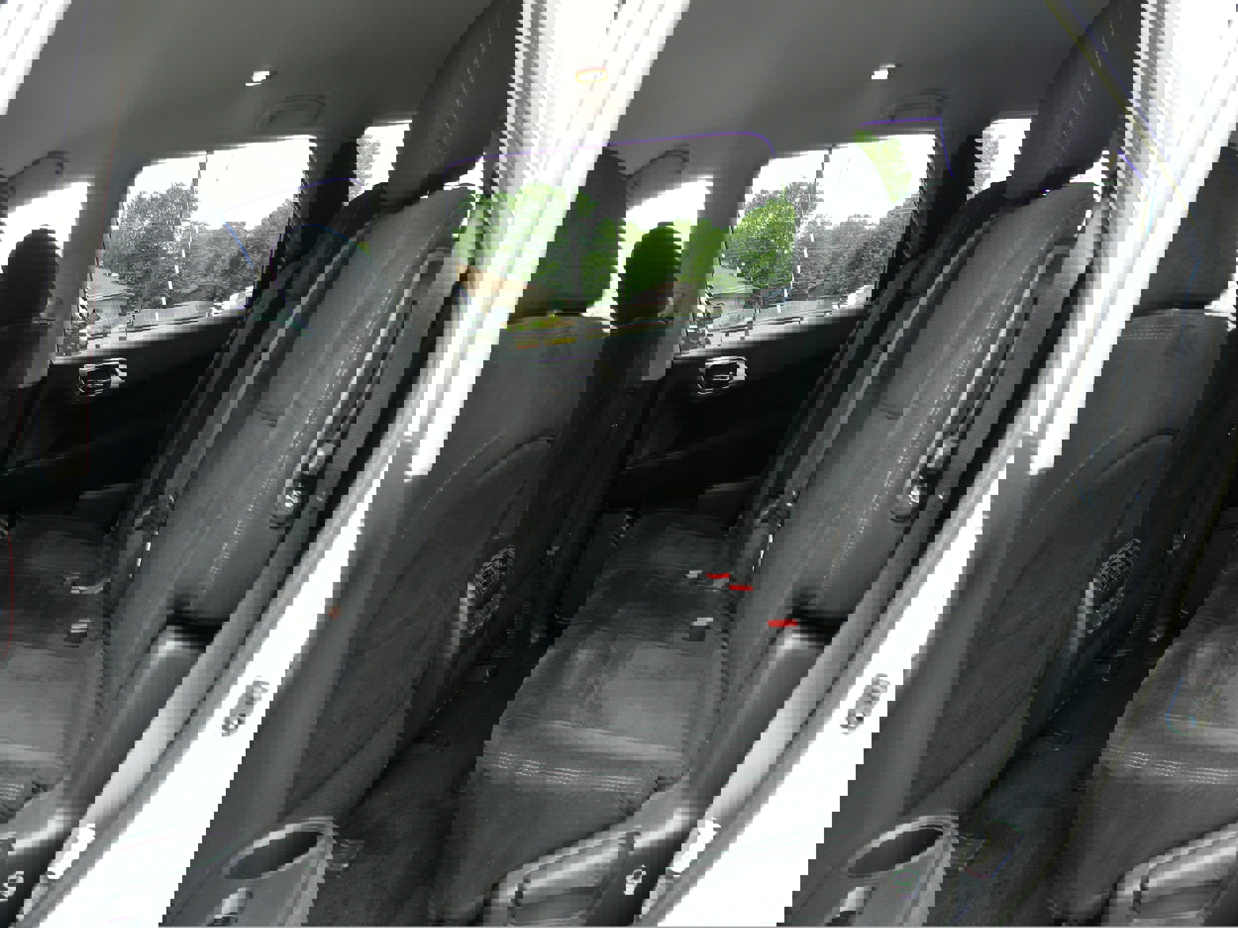 Used 2016 Nissan Pathfinder S image 7