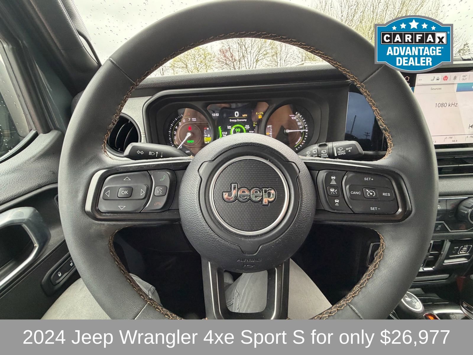 Used 2024 Jeep Wrangler Unlimited w/ Convenience Group image 10