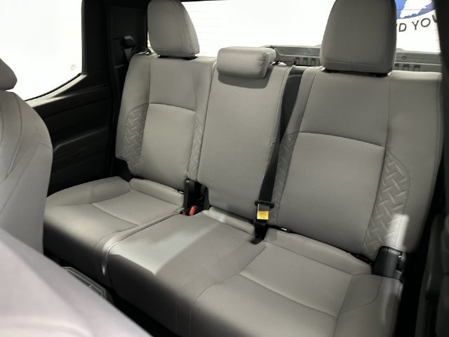 Used 2024 Toyota Tacoma SR5 AWD/4WD image 24