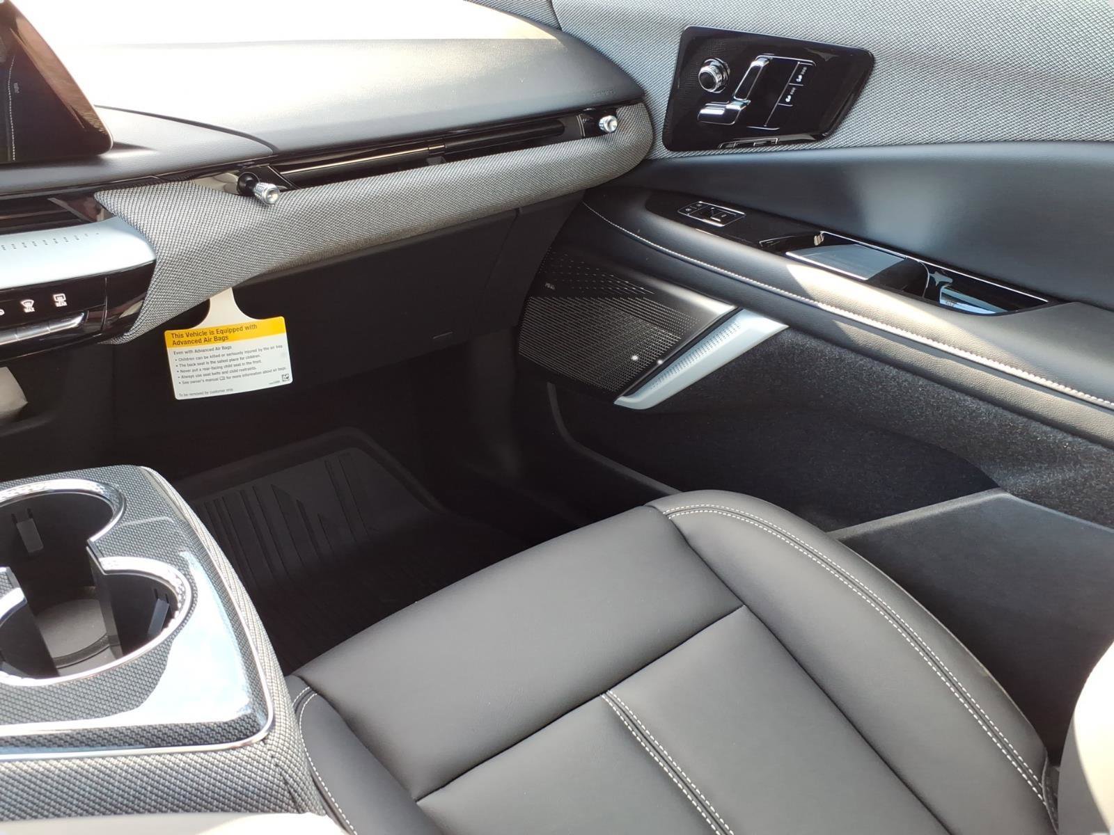 New 2026 Cadillac Optiq Sport 1 image 11