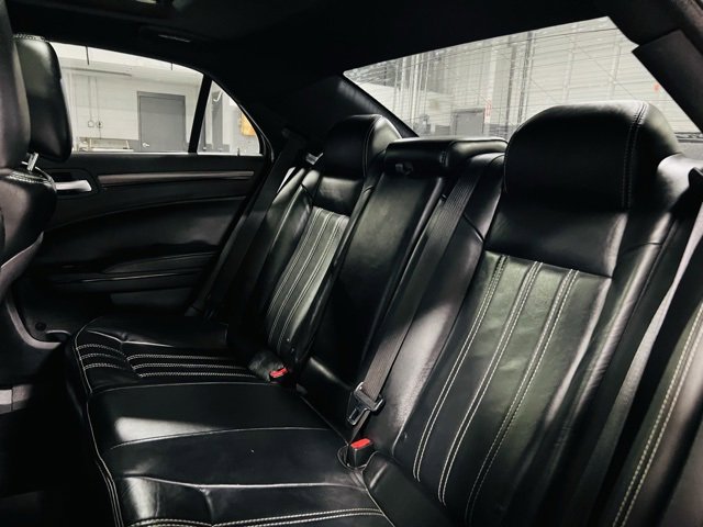 Used 2016 Chrysler 300 S image 27