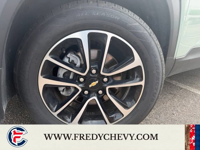 Used 2025 Chevrolet TrailBlazer LT AWD/4WD image 28