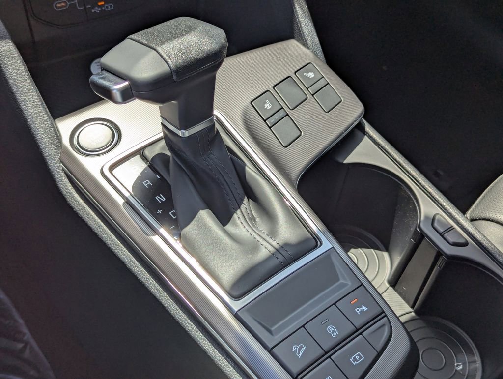 New 2026 Kia Sportage EX image 28