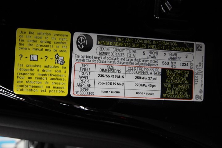 Used 2023 Porsche Macan image 22