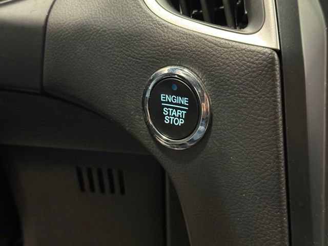 Used 2024 Ford Edge SEL AWD/4WD image 12