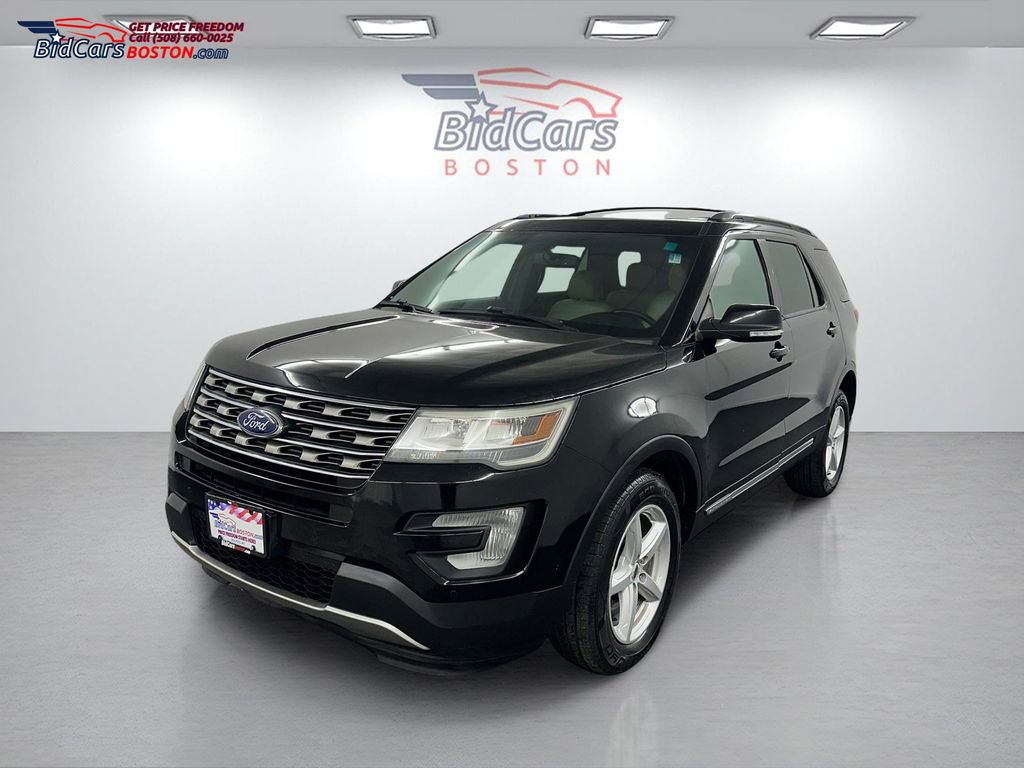 Used 2016 Ford Explorer XLT w/ Equipment Group 202A image 1