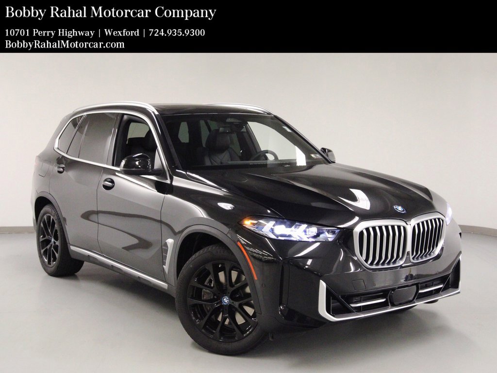 Used 2025 BMW X5 xDrive50e w/ Parking Assistance Package image 1