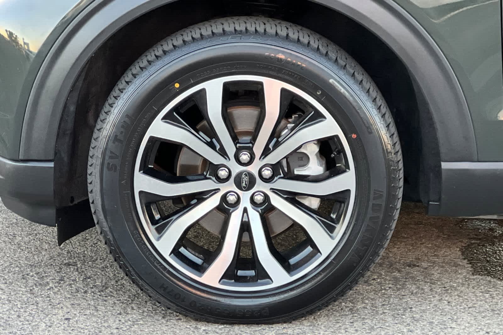 Certified 2022 Ford Explorer ST image 28