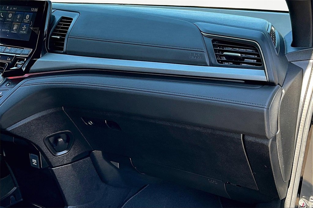 Used 2024 Honda Odyssey Sport image 17