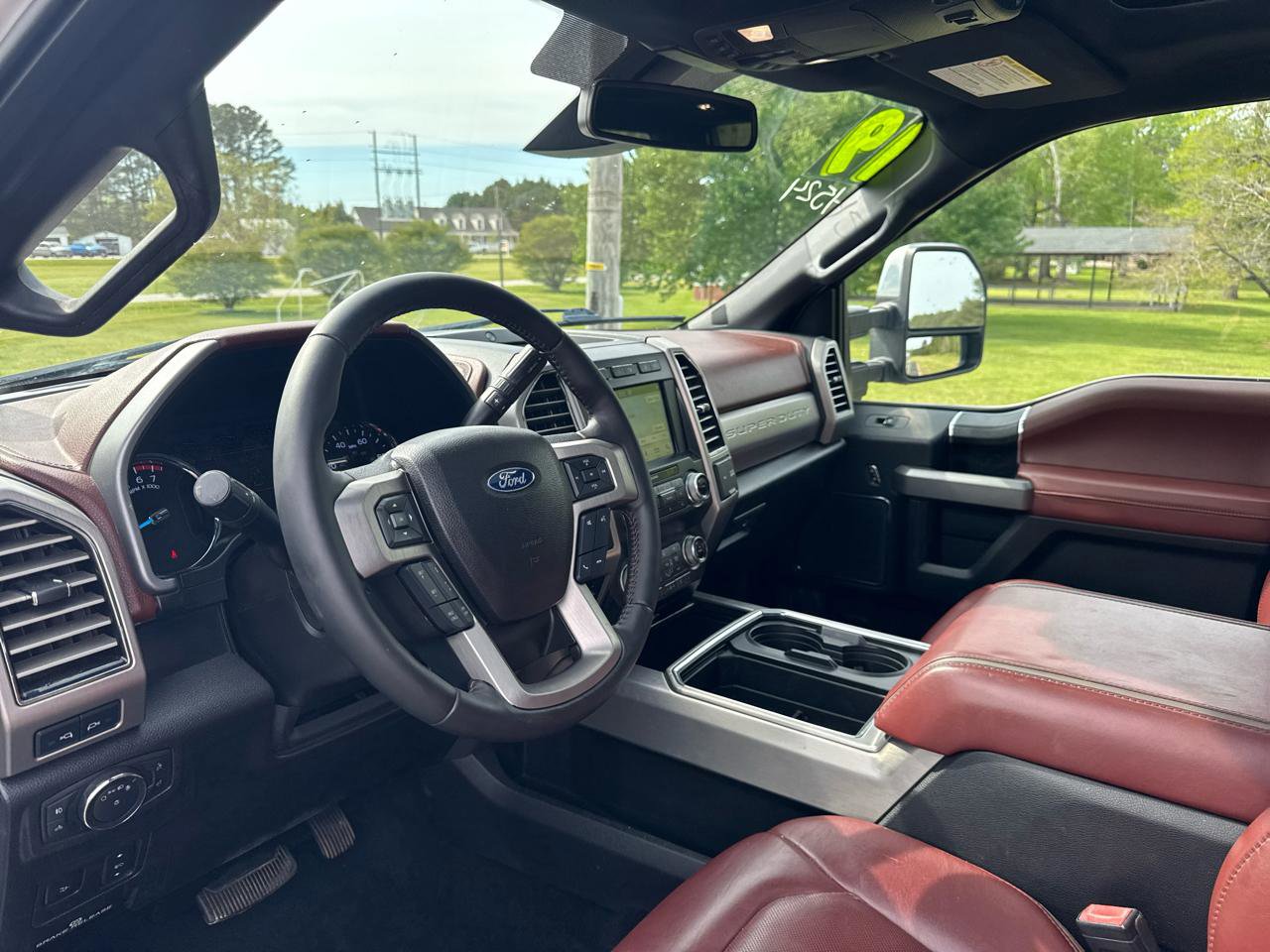 Used 2019 Ford F250 Platinum w/ Platinum Ultimate Package AWD/4WD image 14