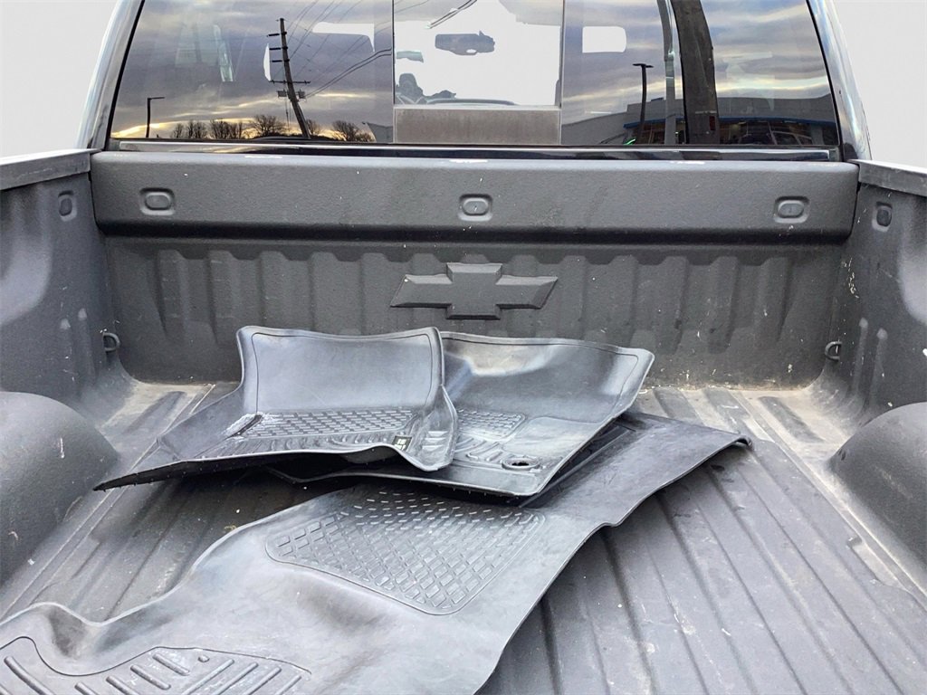 Used 2017 Chevrolet Silverado 1500 High Country image 20