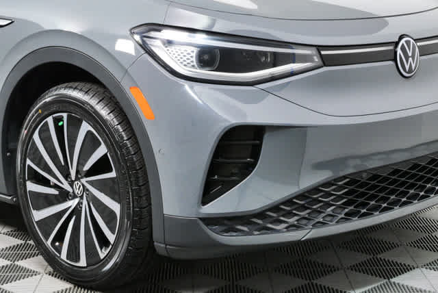 Certified 2024 Volkswagen ID.4 S RWD image 39