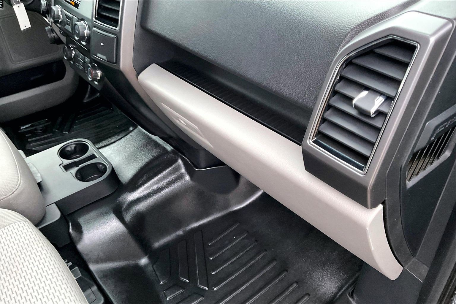 Used 2018 Ford F150 XLT w/ Equipment Group 301A Mid image 19