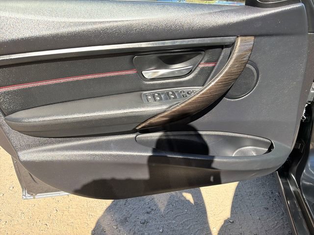 Used 2015 BMW 328i xDrive Wagon AWD/4WD image 12