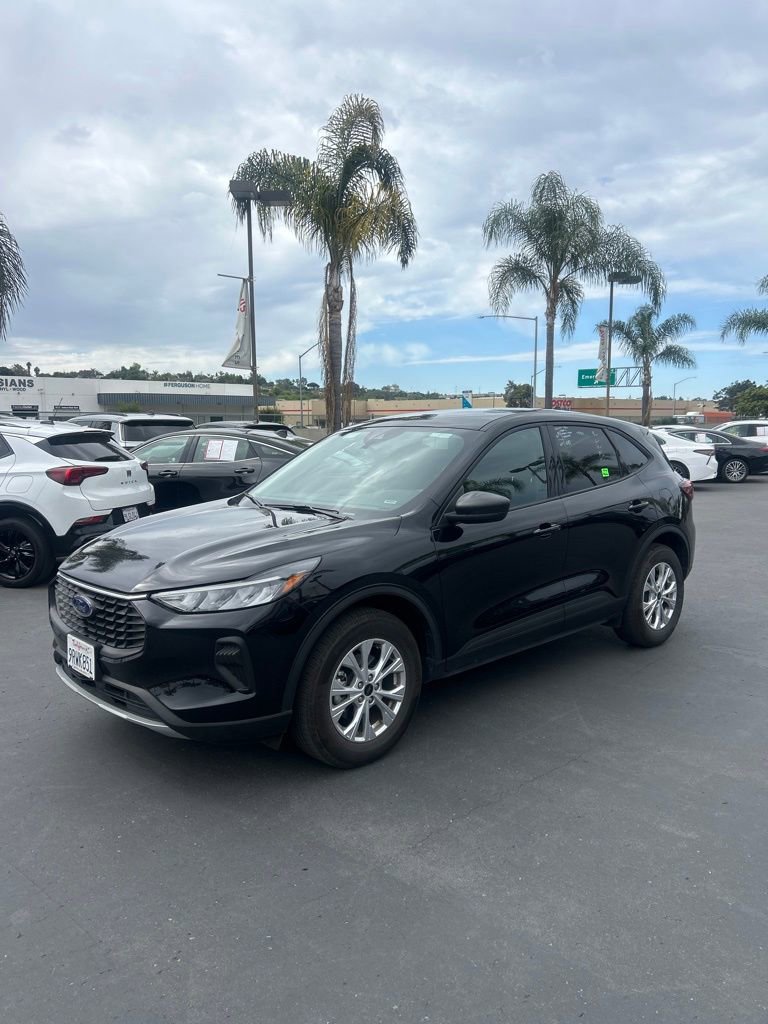 Used 2025 Ford Escape Active