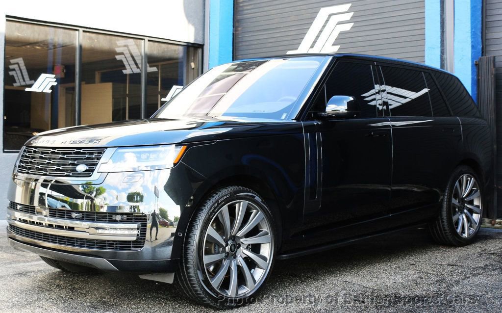 Used 2023 Land Rover Range Rover Long Wheelbase First Edition image 4