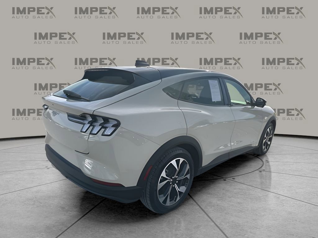 Used 2025 Ford Mustang Mach-E Select image 5