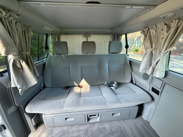 Used 2003 Volkswagen Eurovan MV FWD image 19