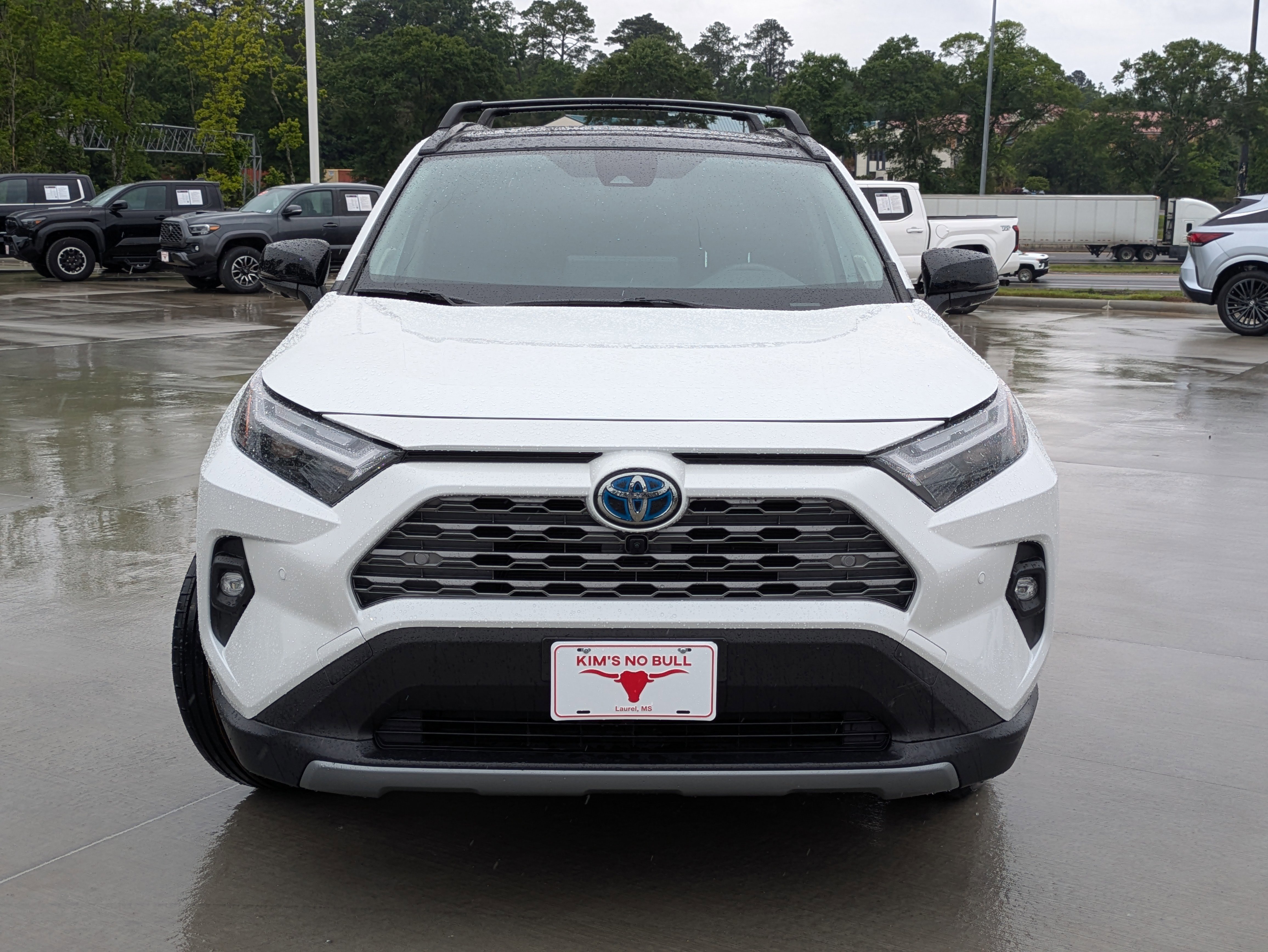 Used 2024 Toyota RAV4 Limited w/ Advanced Technology Package AWD/4WD image 8