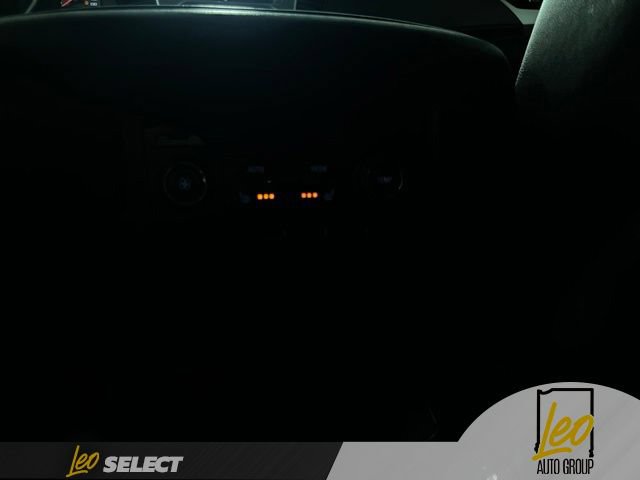 Used 2019 Chevrolet Suburban Premier AWD/4WD image 31