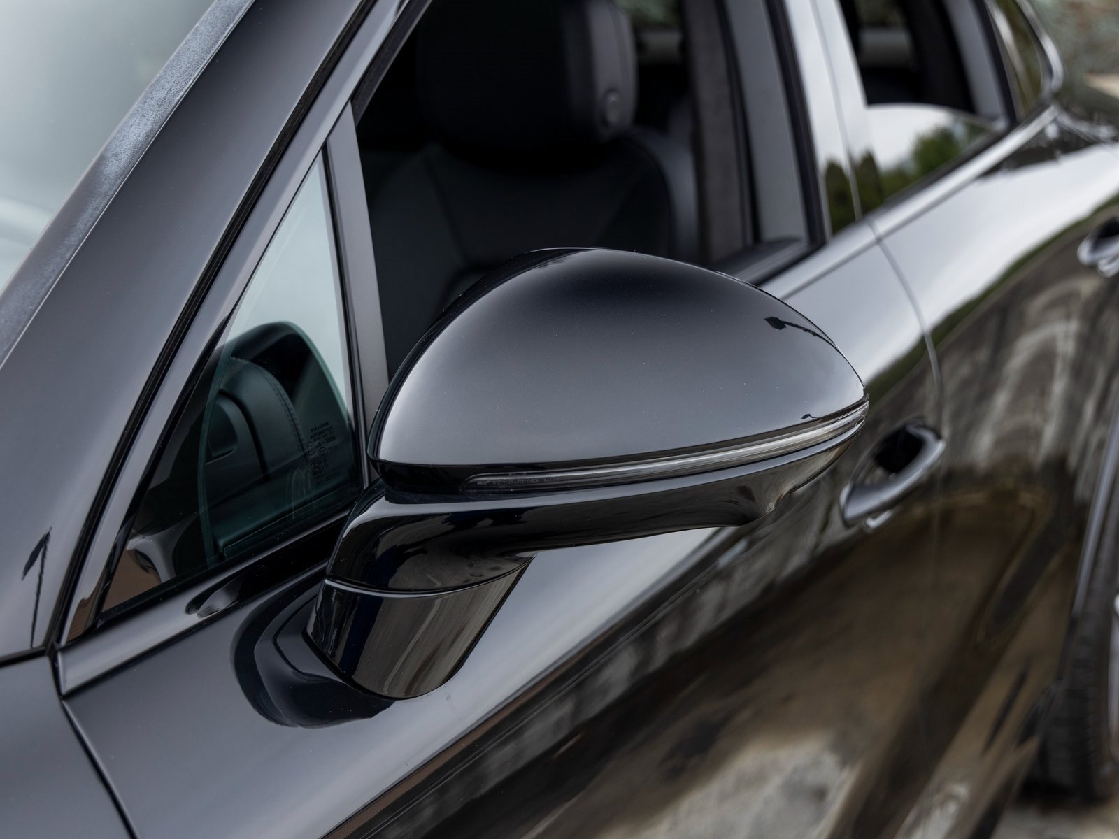 New 2025 Porsche Cayenne GTS image 17