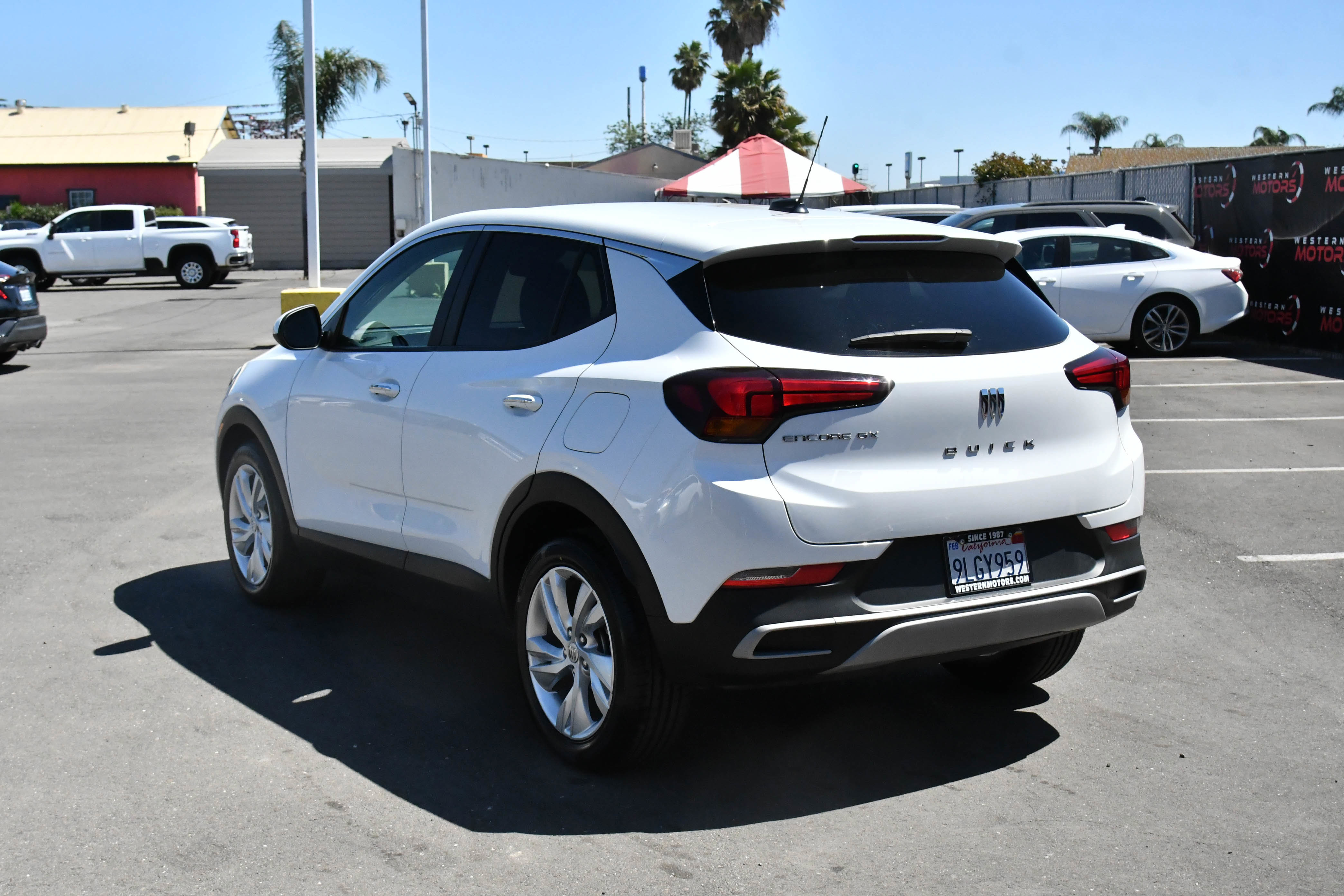 Used 2024 Buick Encore GX Preferred FWD image 6