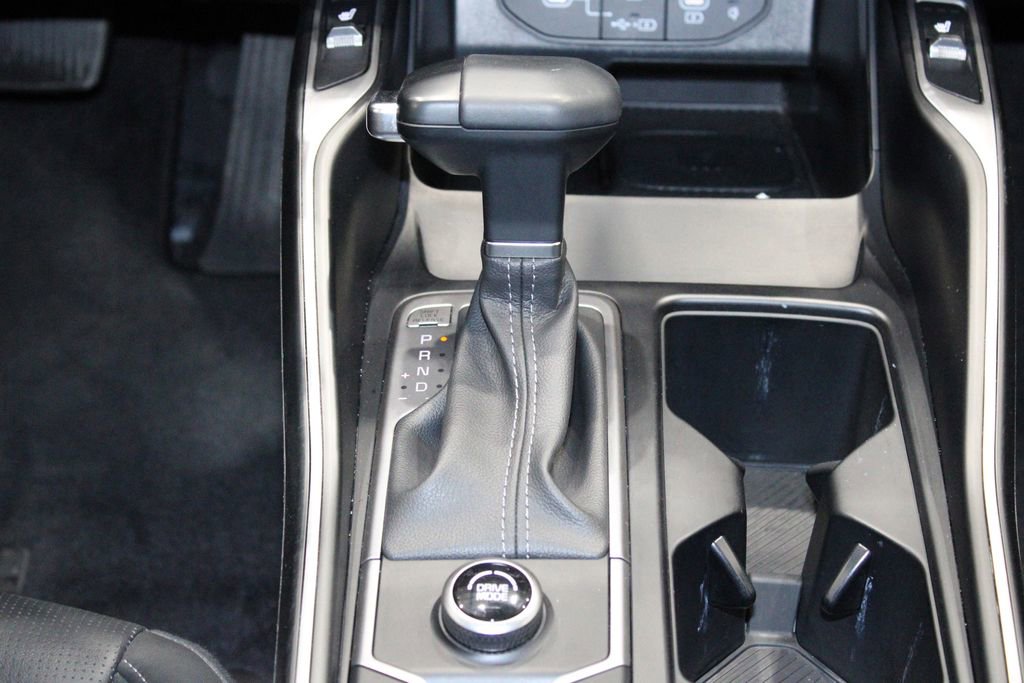 Used 2024 Kia Sorento S image 39