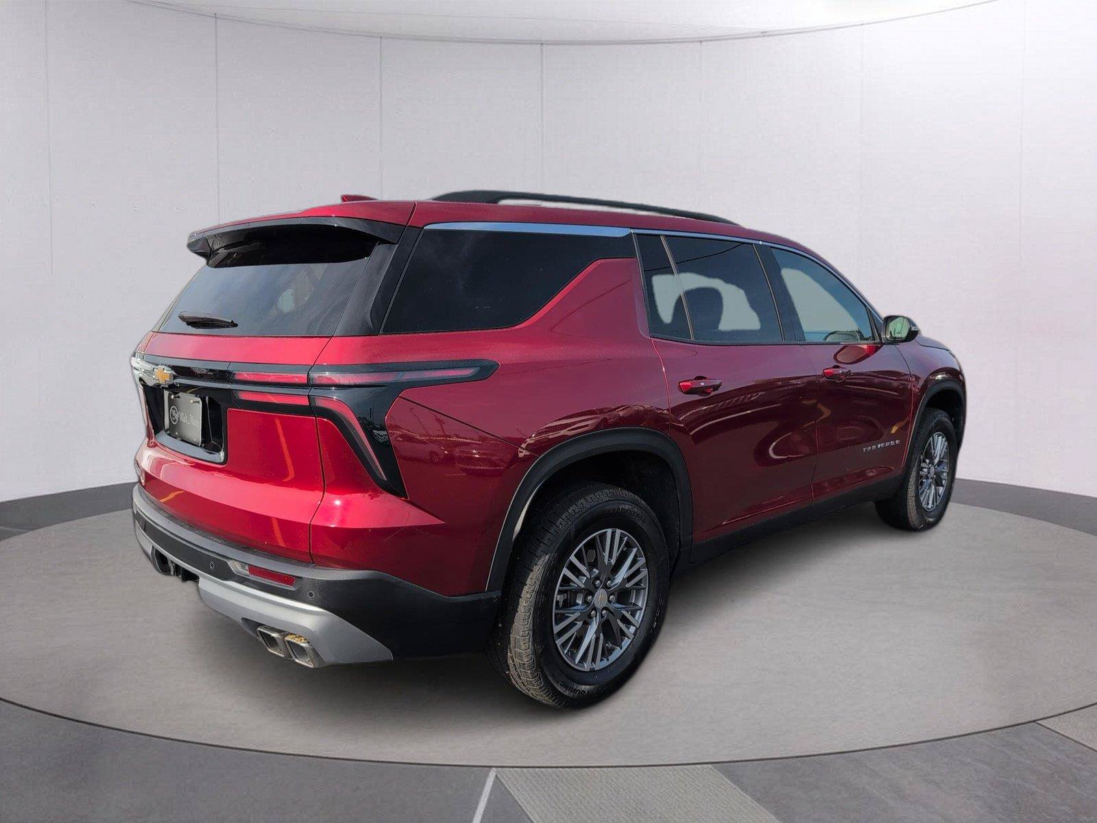 Certified 2025 Chevrolet Traverse LT FWD image 7
